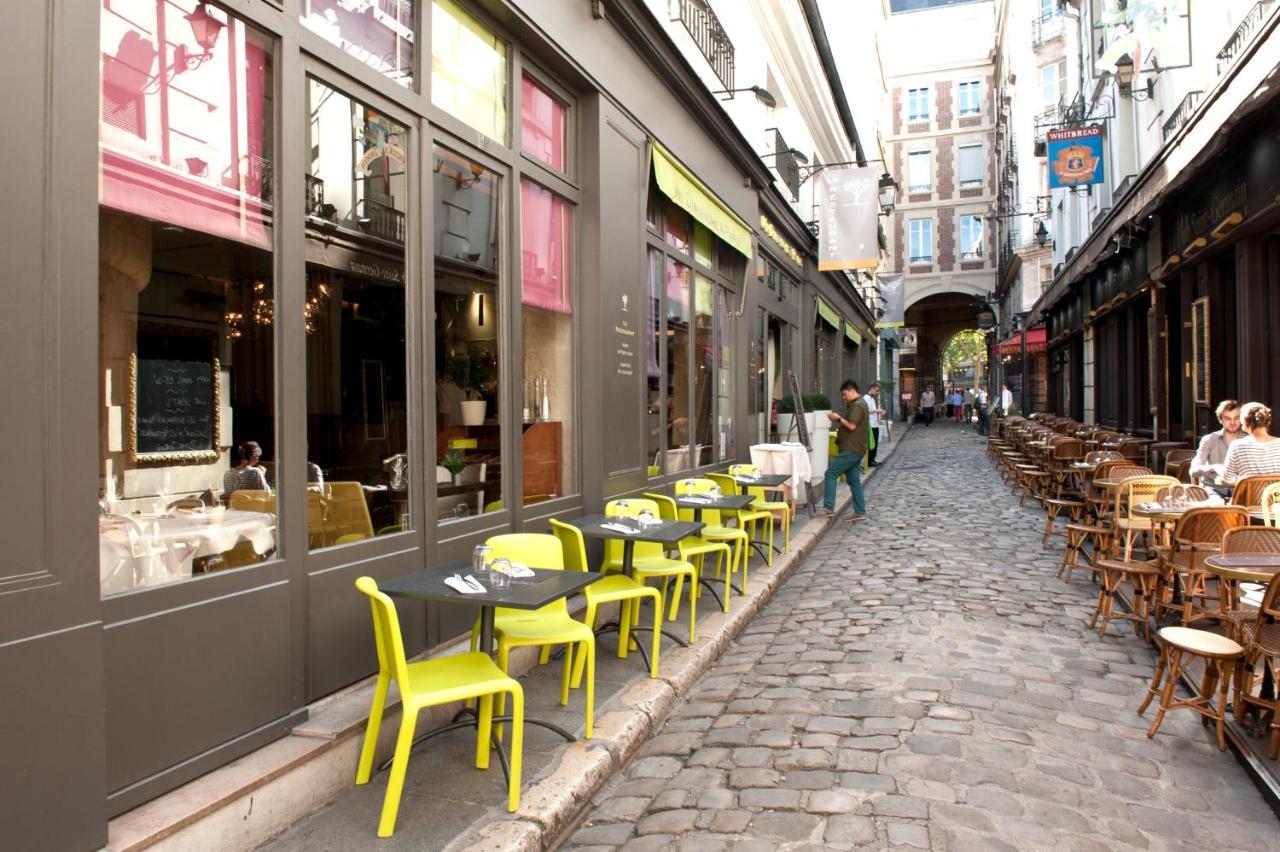 Paris Place Pantheon Exterior photo
